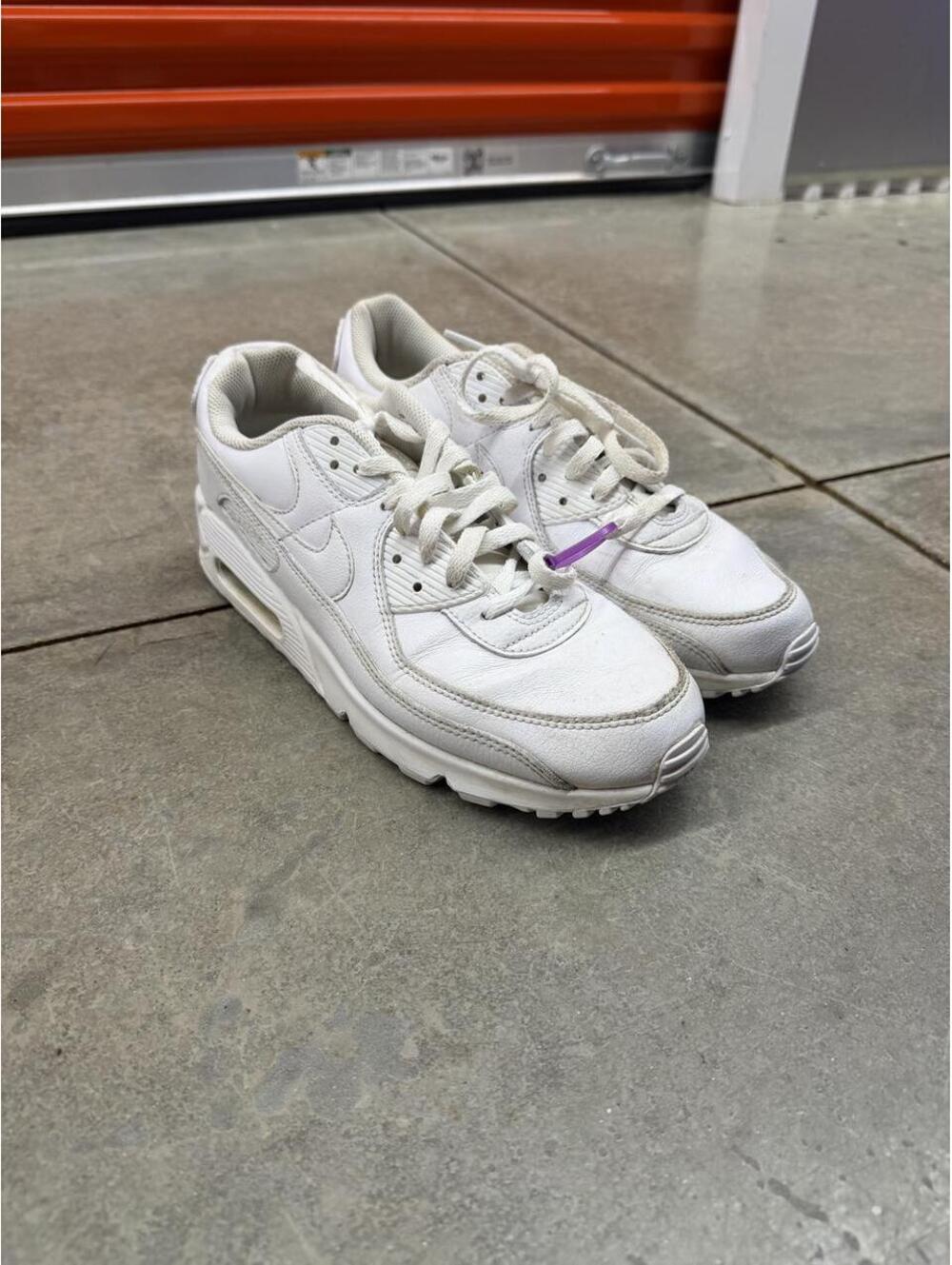 Nike Air Max 90 Leather Triple White gym running shoes size 11 MENS